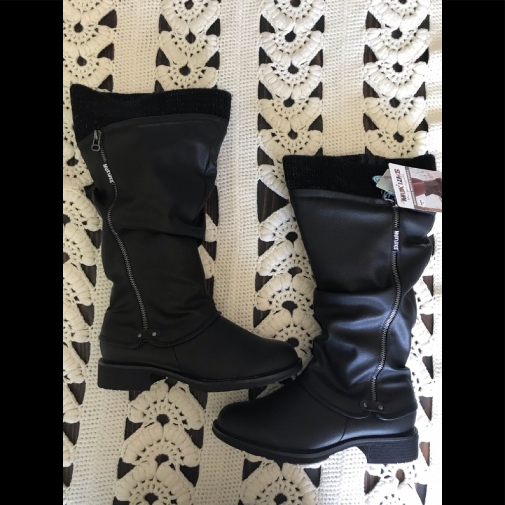 NWT MUK LUKS Bianca Woman’s Tall Boot